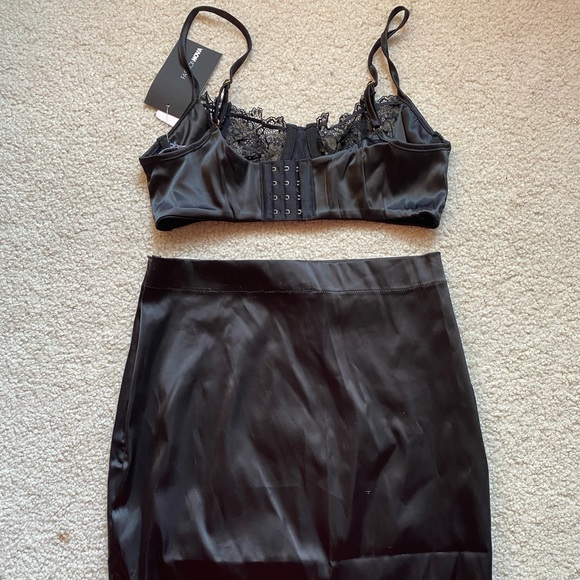 Black fashion Nova two piece dress. Size M - Picture 2 of 4